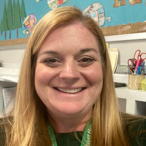 Meet your Posher, Amy - Picture 1 of 1